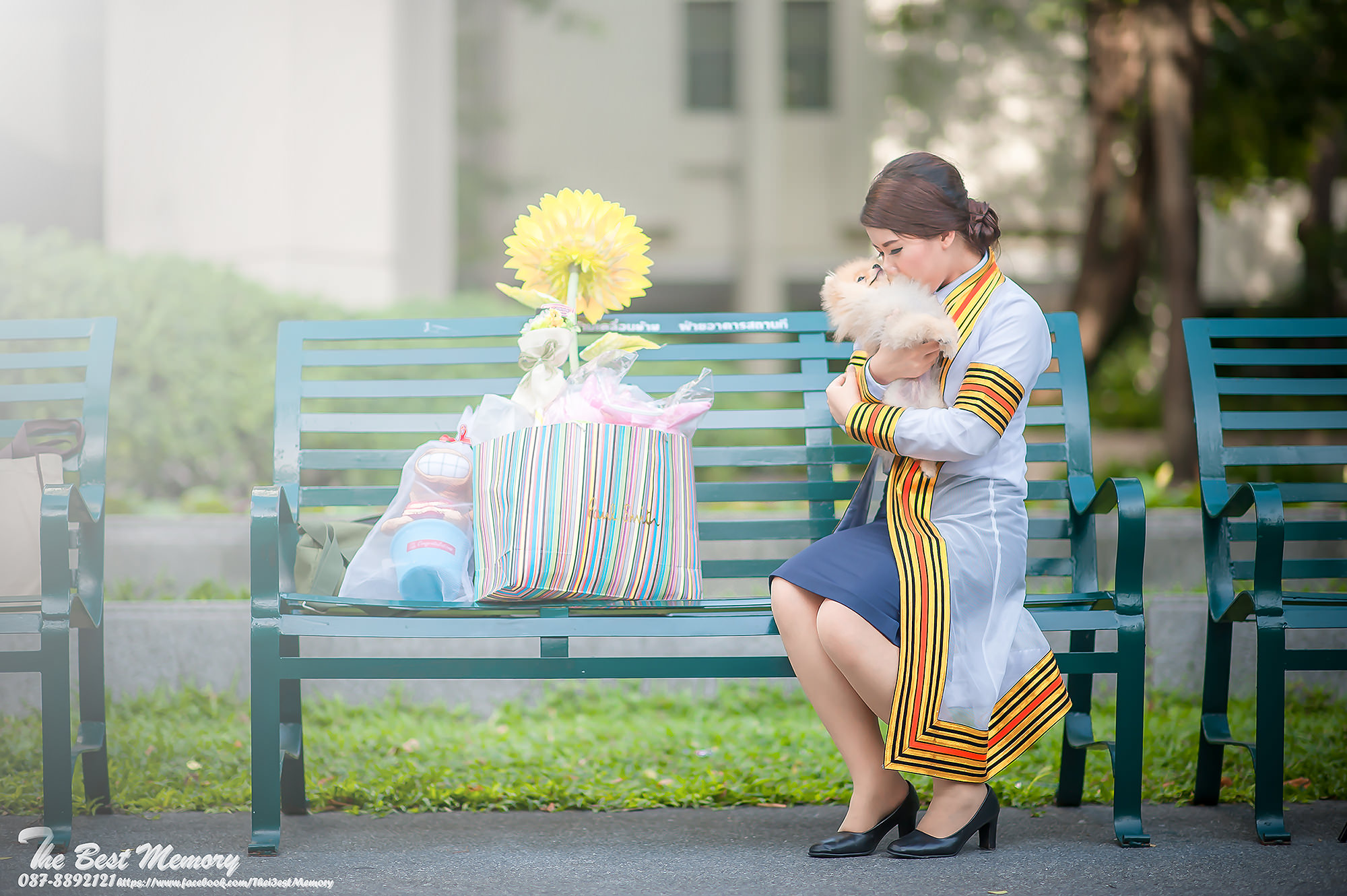ช่างภาพรับปริญญา ถ่ายรูปรับปริญญา หาช่างภาพ ช่างกล้อง ถ่ายรูปรับปริญญานอกรอบ โดยทีมงานมืออาชีพ