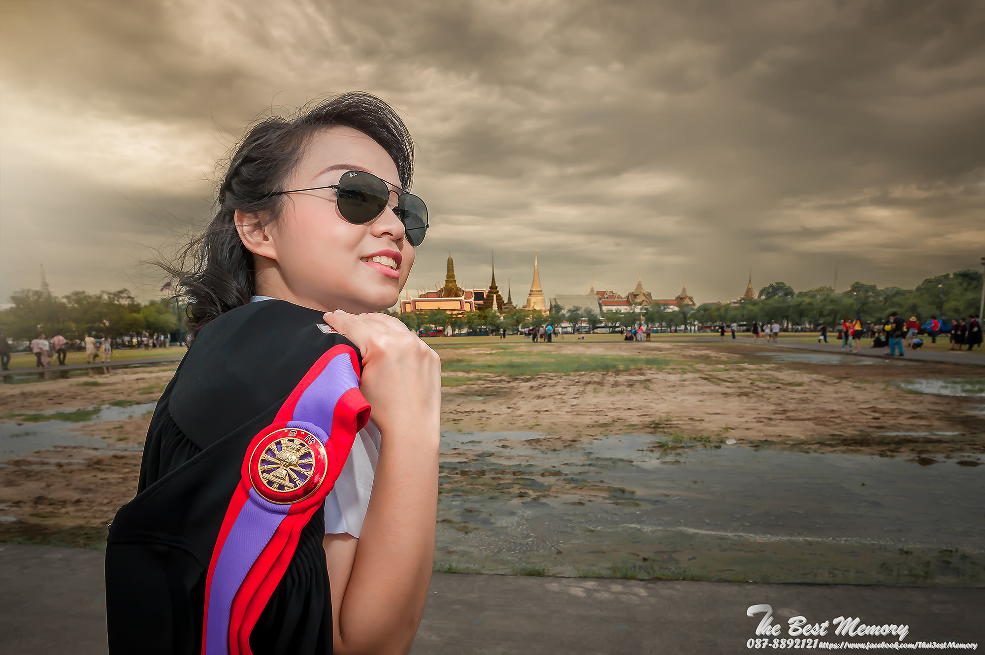 ช่างภาพรับปริญญา ถ่ายรูปรับปริญญา หาช่างภาพ ถ่ายรูปรับปริญญานอกรอบ