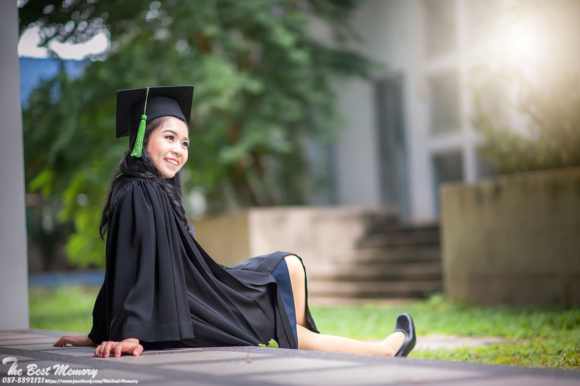 ช่างภาพรับปริญญา ถ่ายรูปรับปริญญา หาช่างภาพ ช่างกล้อง ถ่ายรูปรับปริญญานอกรอบ โดยทีมงานมืออาชีพ