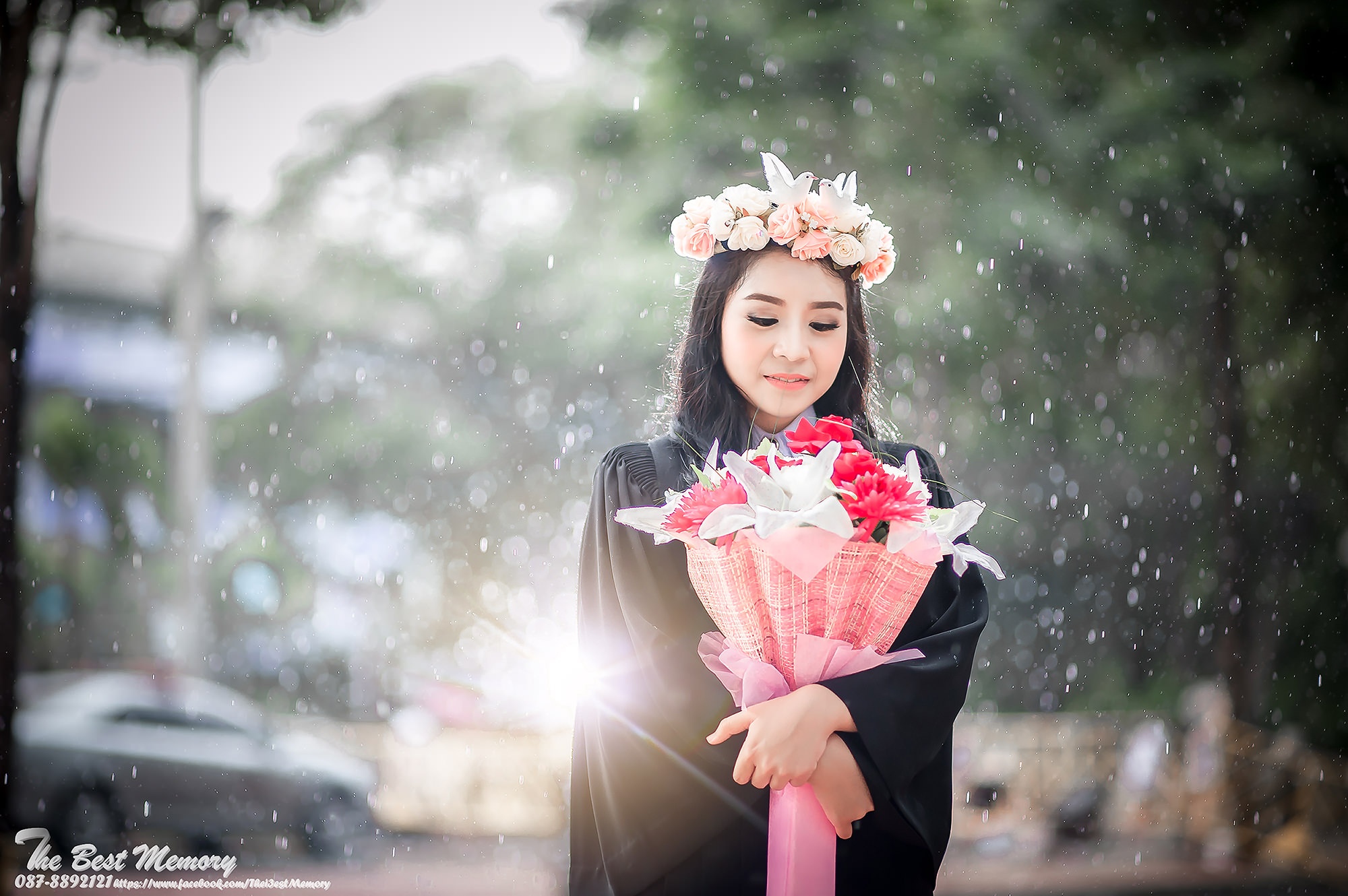 ช่างภาพรับปริญญา ถ่ายรูปรับปริญญา หาช่างภาพ ช่างกล้อง ถ่ายรูปรับปริญญานอกรอบ โดยทีมงานมืออาชีพ