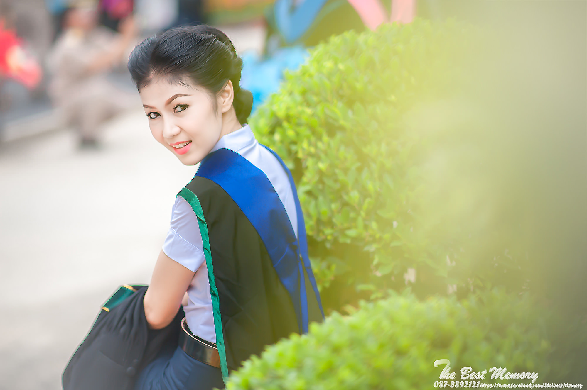 ช่างภาพรับปริญญา ถ่ายรูปรับปริญญา หาช่างภาพ ถ่ายรูปรับปริญญานอกรอบ