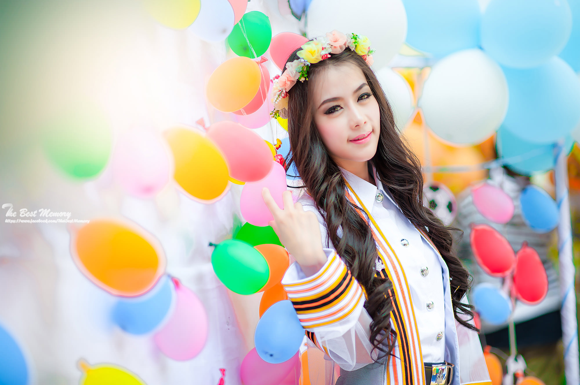 ช่างภาพรับปริญญา ถ่ายรูปรับปริญญา หาช่างภาพ ถ่ายรูปรับปริญญานอกรอบ
