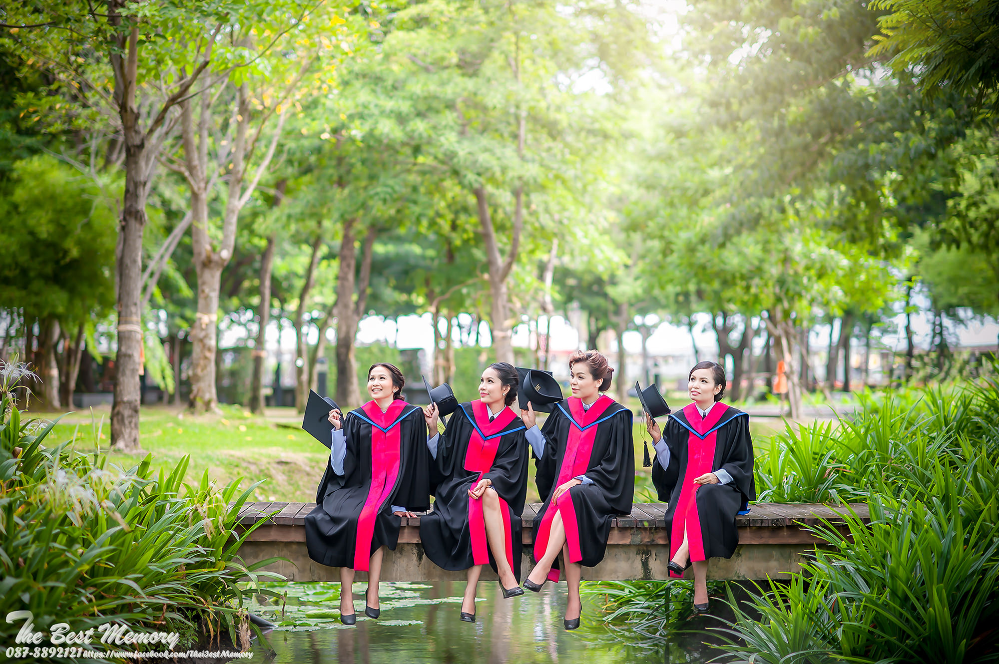 ช่างภาพรับปริญญา ถ่ายรูปรับปริญญา หาช่างภาพ ช่างกล้อง งานรับปริญญา โดยทีมงานมืออาชีพ